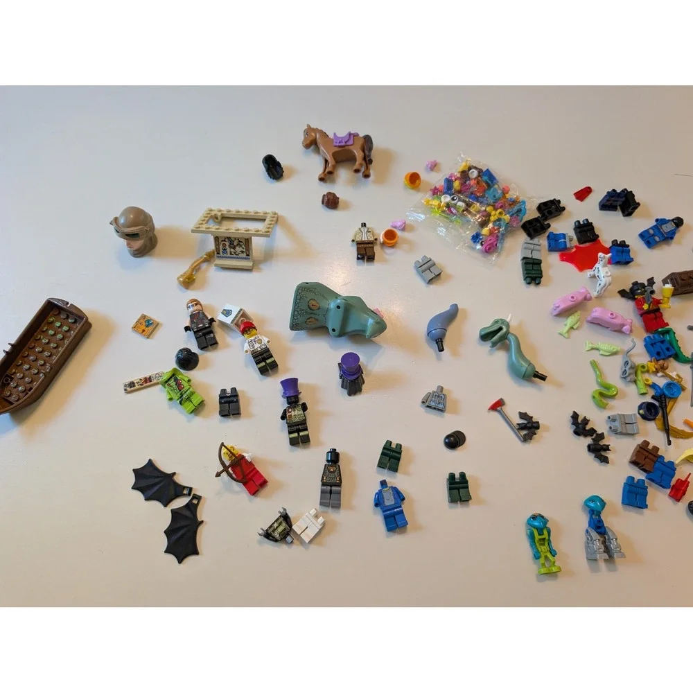 LEGO Minifigure Lot Multicolor Mixed Themes Ninjago Friends Animals Aliens Boat